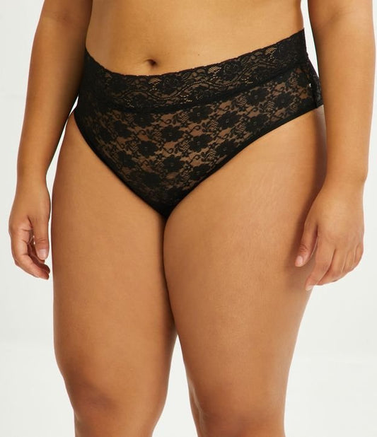 Braguitas cortas de encaje con recorte en la cintura, Curvas y tallas grandes, Negro