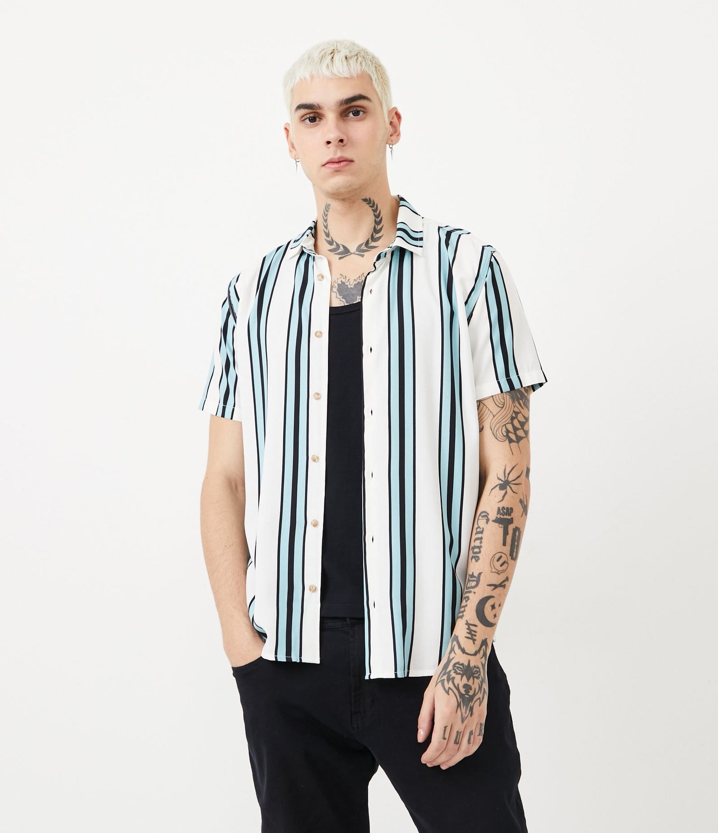 Camicia in viscosa a maniche corte a righe bianche