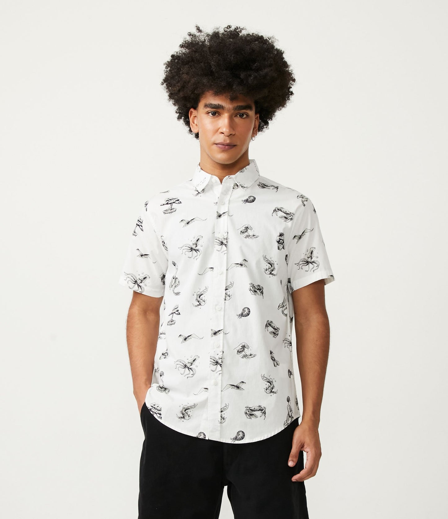 Camisa de manga corta con estampado Tritón blanco