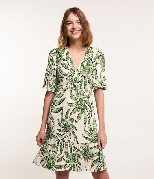 Vestido curto de viscose texturizada com estampa floral branca/verde