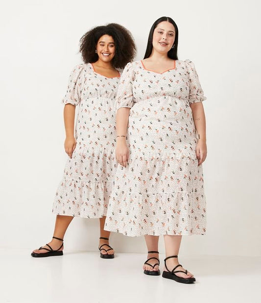 Vestido Midi Branco em Crepe com Estampa Curve e Plus Size