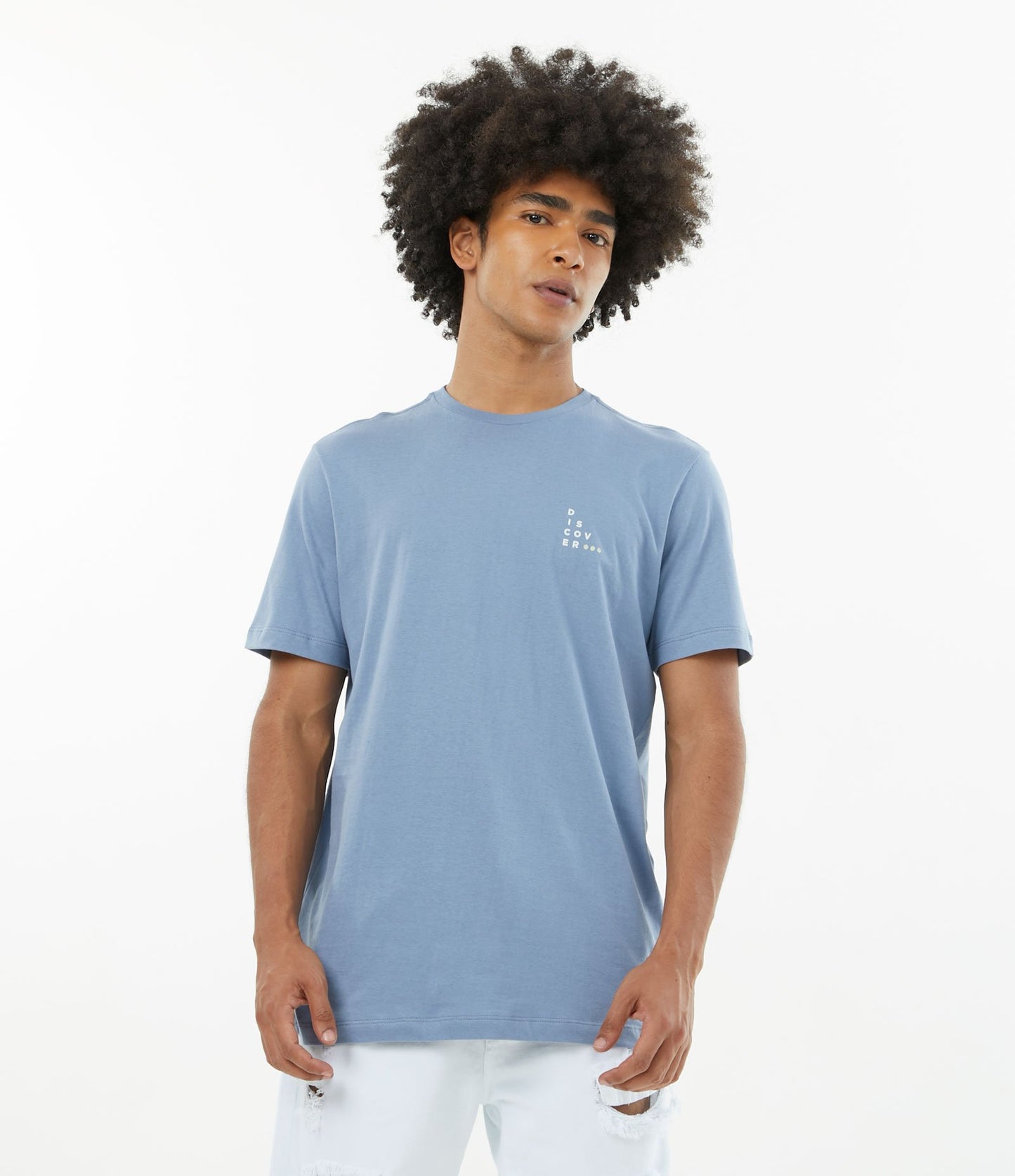 Maglietta a manica corta in maglia blu con scritte "Discover