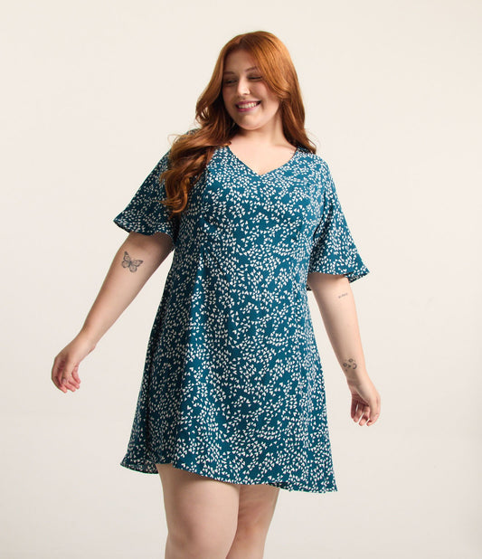 Vestido curto de crepe com mangas em sino e estampa de corações, Curve & Plus Size, verde