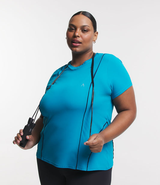 Camiseta esportiva com tecnologia Dry e acabamento contrastante, Curve e Plus Size, azul
