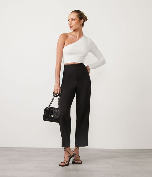 Calça Carrot Fit Tailored Crepe com cós com detalhe em V em preto