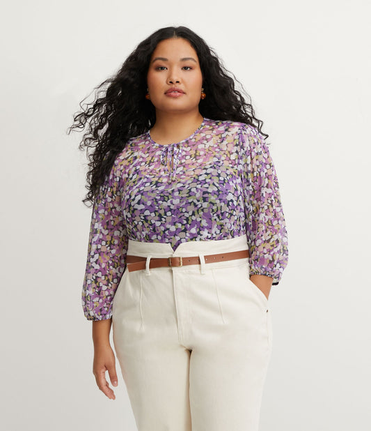 Blusa de tule com gola amarrada e estampa de mini pontos, Curve & Plus Size, Lilás
