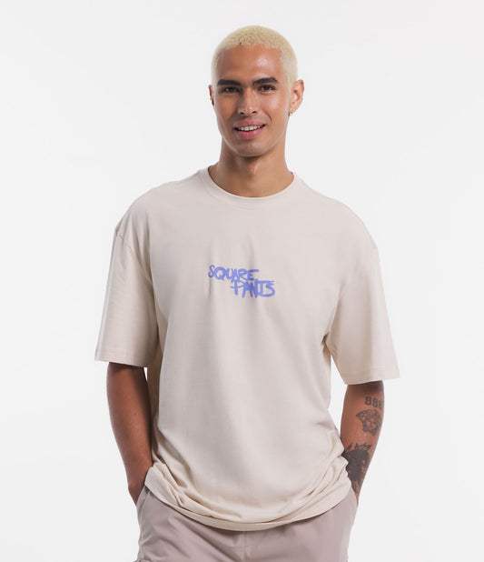 Camiseta bege de manga curta com estampa do Bob Esponja em tecido de meia malha