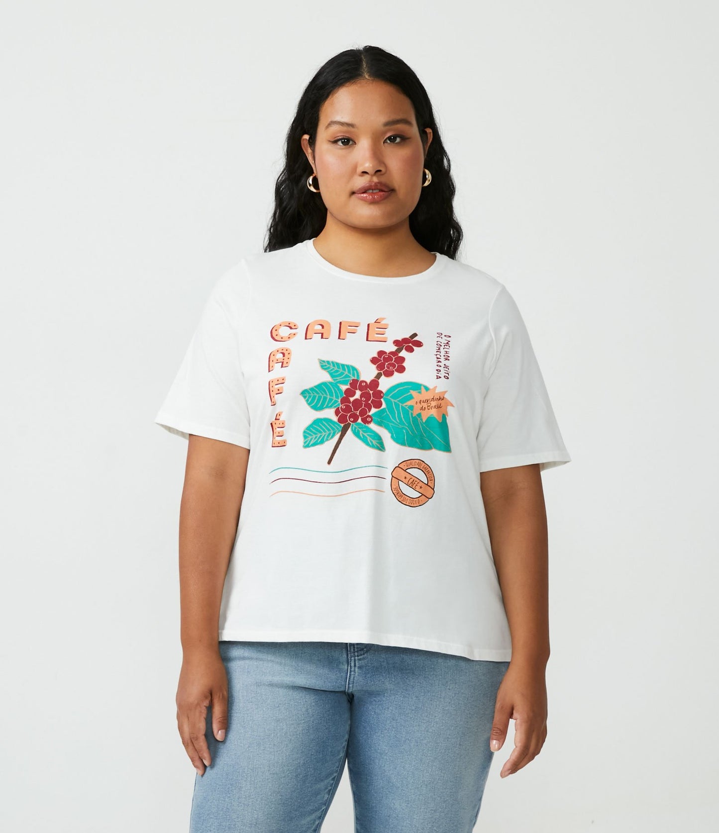 Blusa de manga curta de algodão branco com estampa frontal de café - Curve e Plus Size