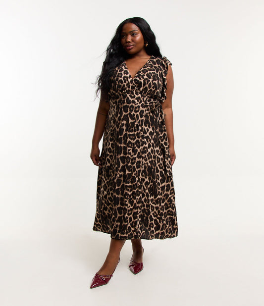 Vestido cruzado midi de viscosa con estampado animal y mangas con volantes Curve & Plus Size Negro