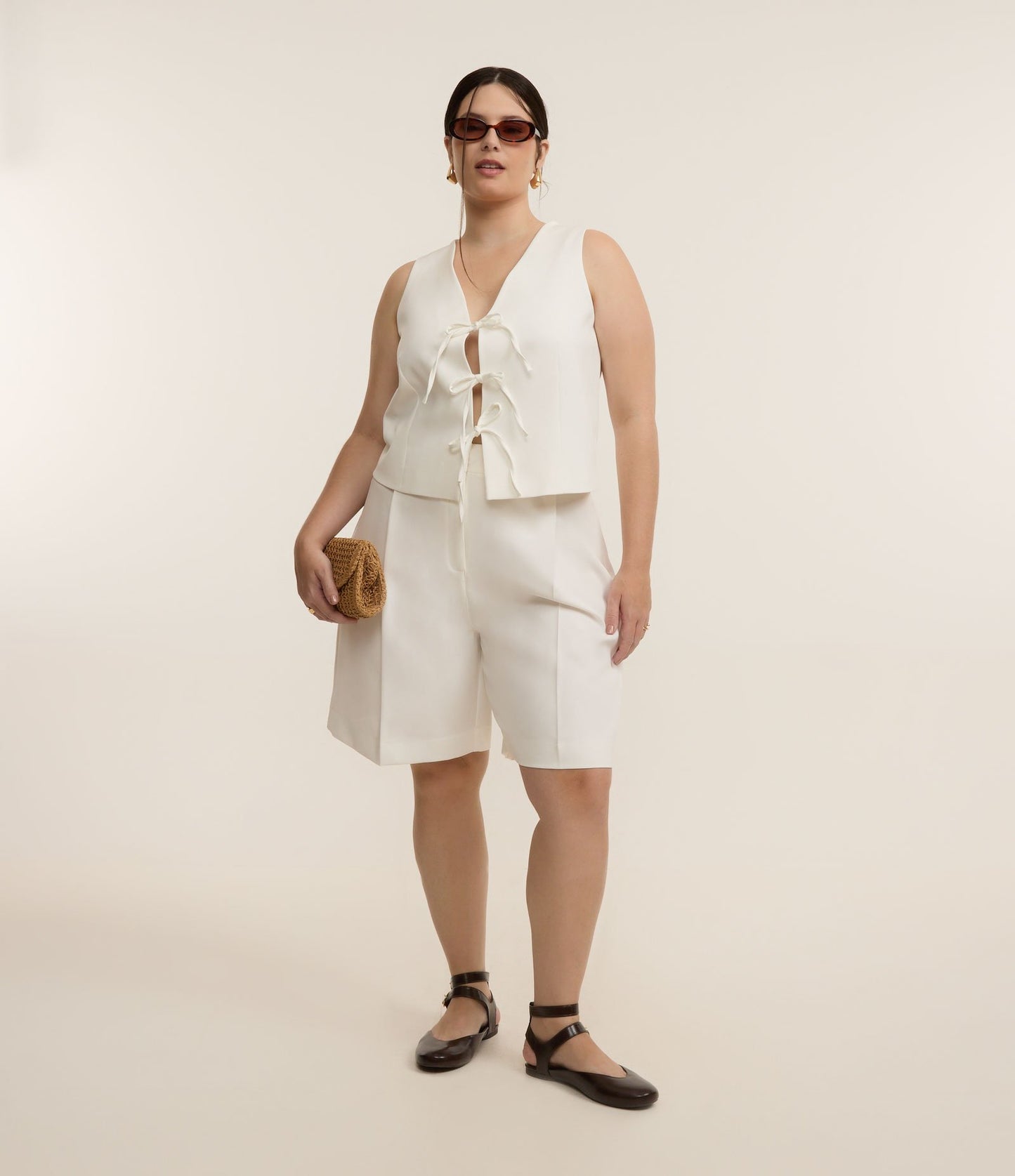 Bermuda sartoriali bianchi a pieghe - Curve e taglie forti