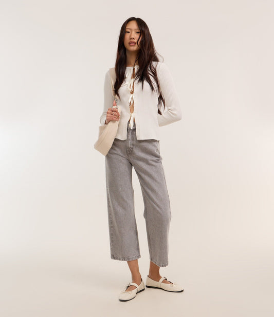 Jeans cropped dritti con passanti per cintura in grigio