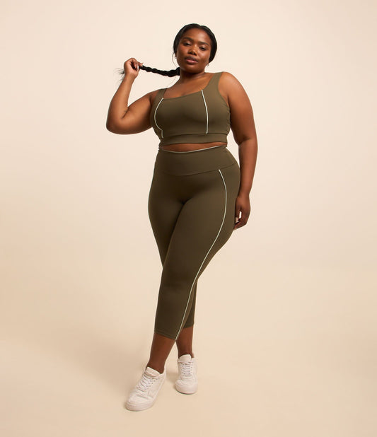 Pantaloni sportivi Capri verdi Curve e taglie forti in tessuto interlock con tasca interna