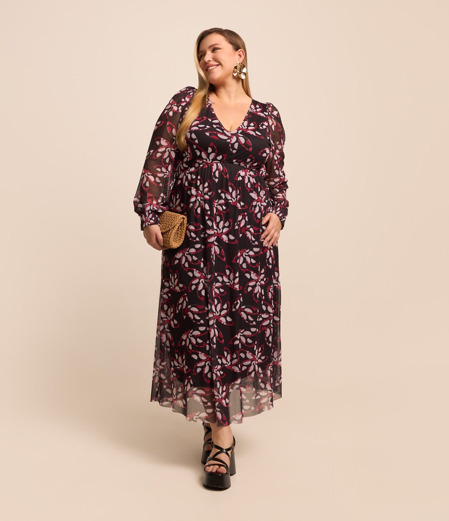 Vestito midi in tulle con stampa a foglie nere - Curve e taglie forti