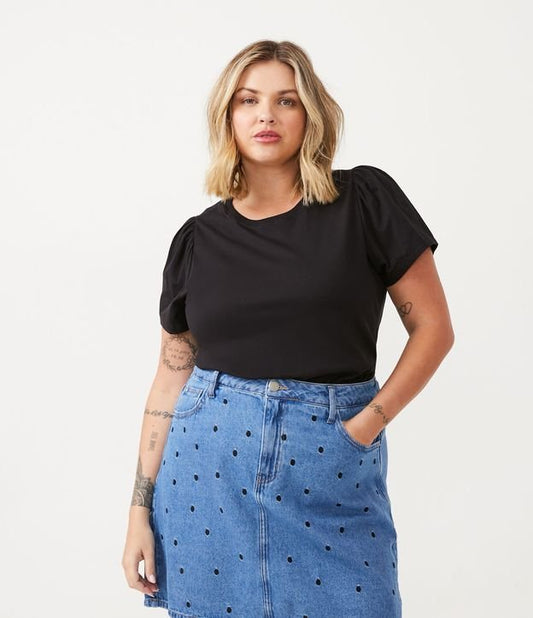 Blusa de algodão preta com mangas bufantes - Curve e Plus Size