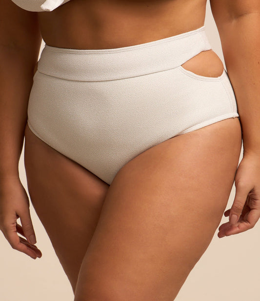 Fondo bikini a vita alta off white con dettaglio cut-out - Curve e taglie forti
