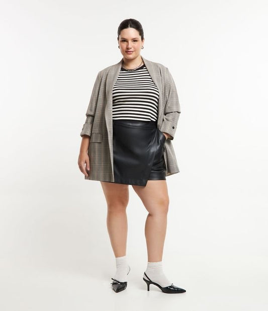 Saia curta em material sintético com costura visível, Curve & Plus Size, preto