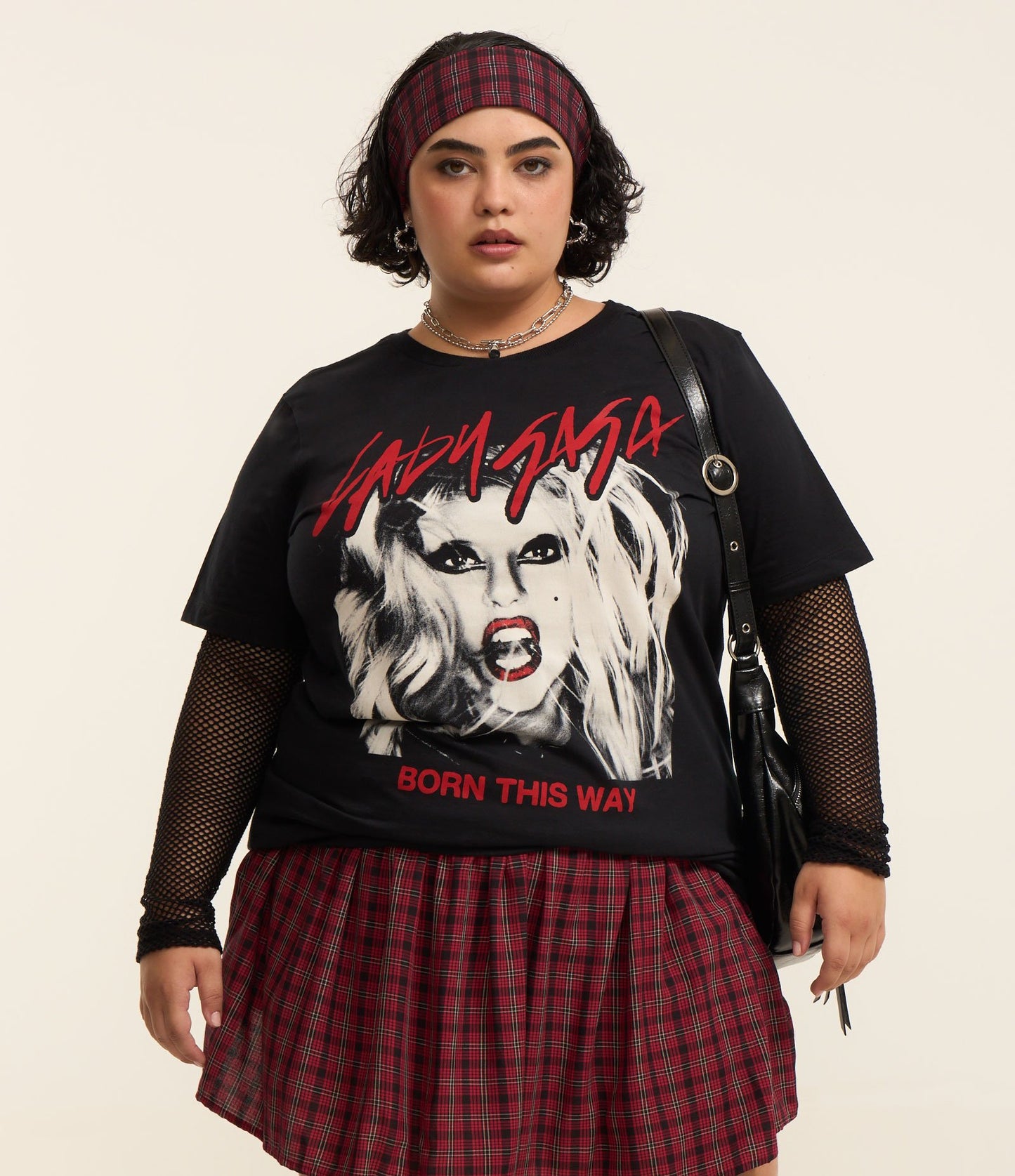 Camiseta negra de algodón con estampado de Lady Gaga - Curvas y tallas grandes