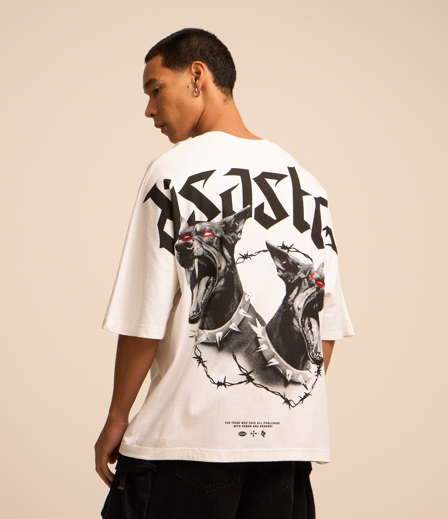 Maglietta oversize in tessuto a maglia con stampa di cani bianchi