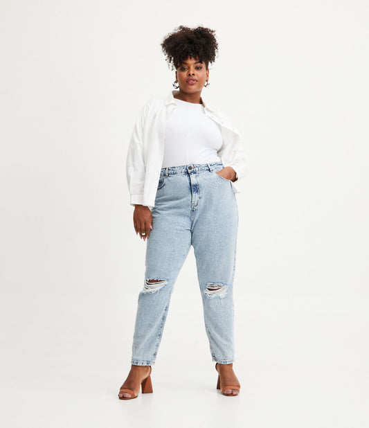Pantalones vaqueros Curve & Plus Size Distressed Mom Jeans con destellos delanteros en azul
