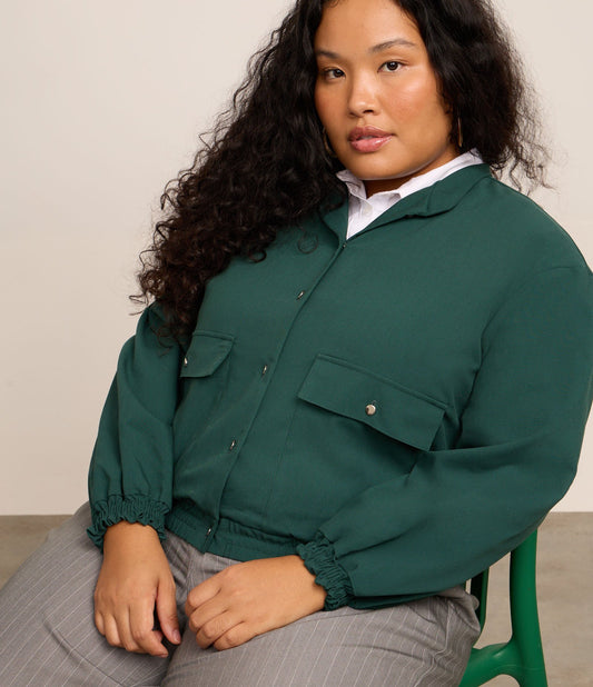 Bomber in crepe verde con tasche cargo - Curve e taglie forti