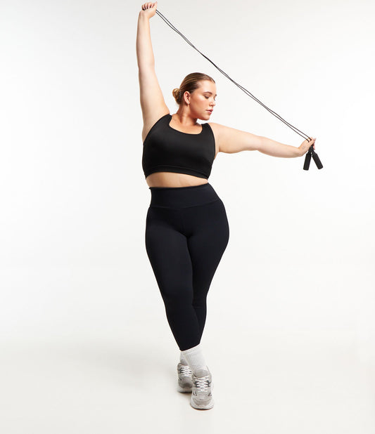 Leggings esportivas com nervuras pretas - Curve e Plus Size