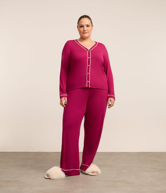 Pijama Largo de Viscosa con Detalles de Rayas, Tallas Curvas y Grandes, Color Vino