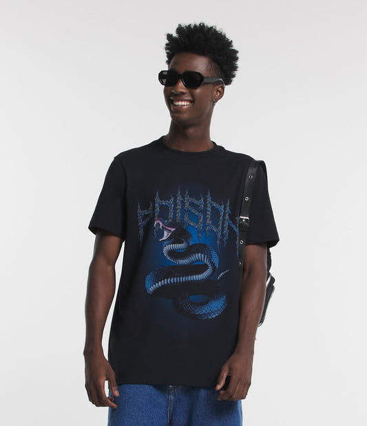 Camiseta preta de ajuste regular com estampa de cobra venenosa