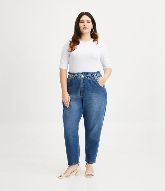 Calças jeans Blue Curve e Plus Size Clochard