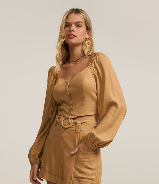 Blusa recortada de viscosa y lino con botones beige