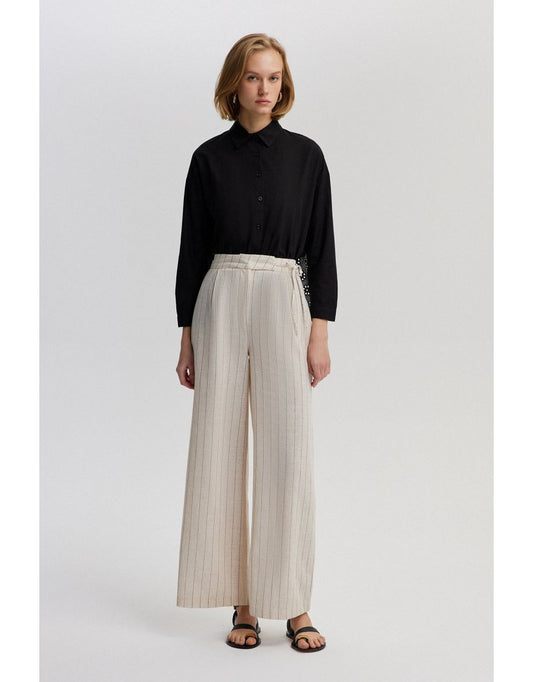 Pantaloni a righe in lino