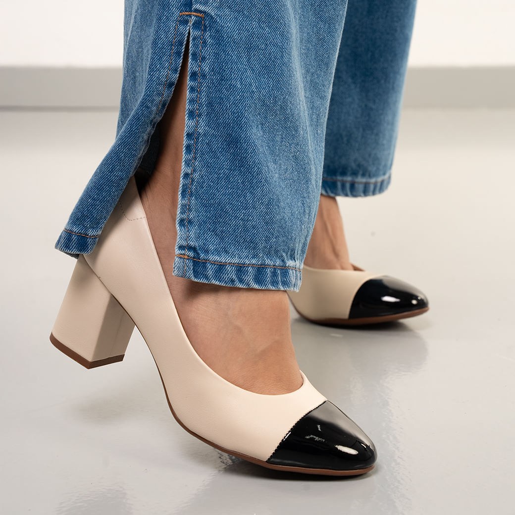 Scarpe Beira Rio Basic da donna in crema e nero