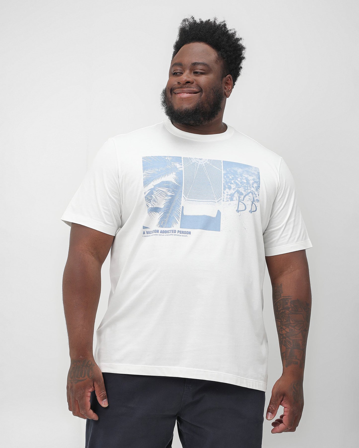 Camiseta masculina plus size White Vacation Palm Tree | Original Plus da Riachuelo