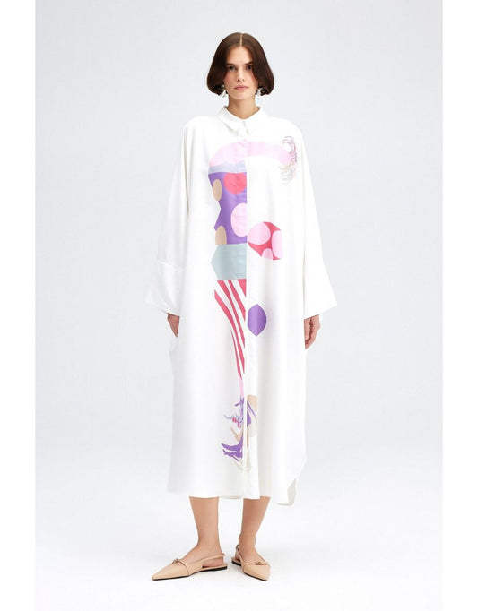 Vestido oversized com estampa geométrica