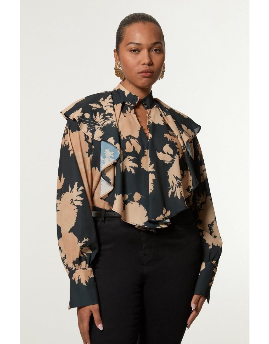 Blusa de Georgette con Cuello Alto y Volantes Tallas Grandes