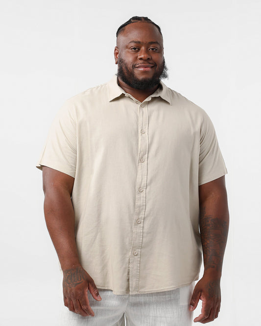 Camisa masculina plus size com mescla de linho - Bege | Original Plus by Riachuelo