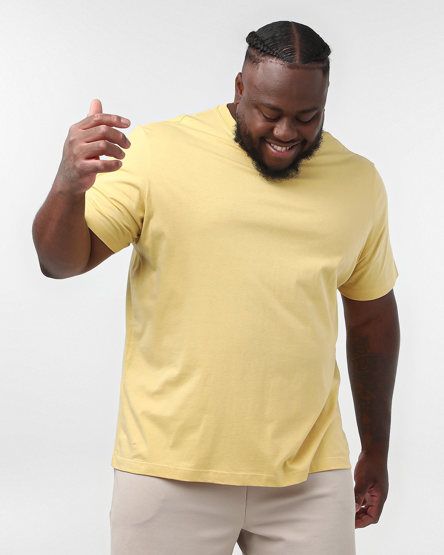 Camiseta masculina plus size lisa - Amarelo claro - Original Plus da Riachuelo