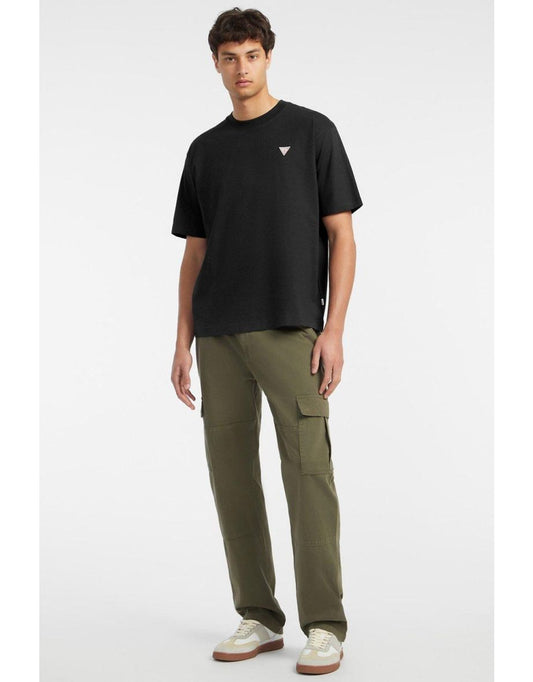 Camiseta com logotipo da Guess em preto