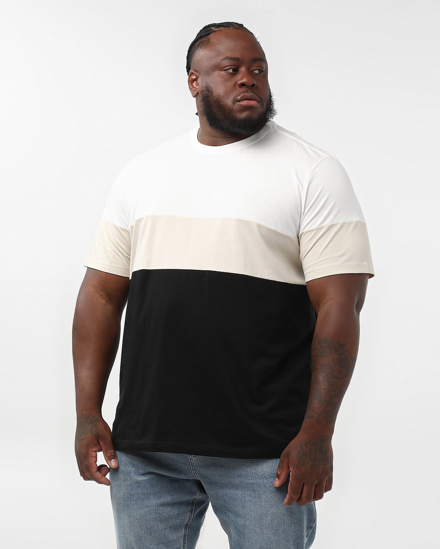 Camiseta masculina plus size com painéis multicoloridos Original Plus da Riachuelo