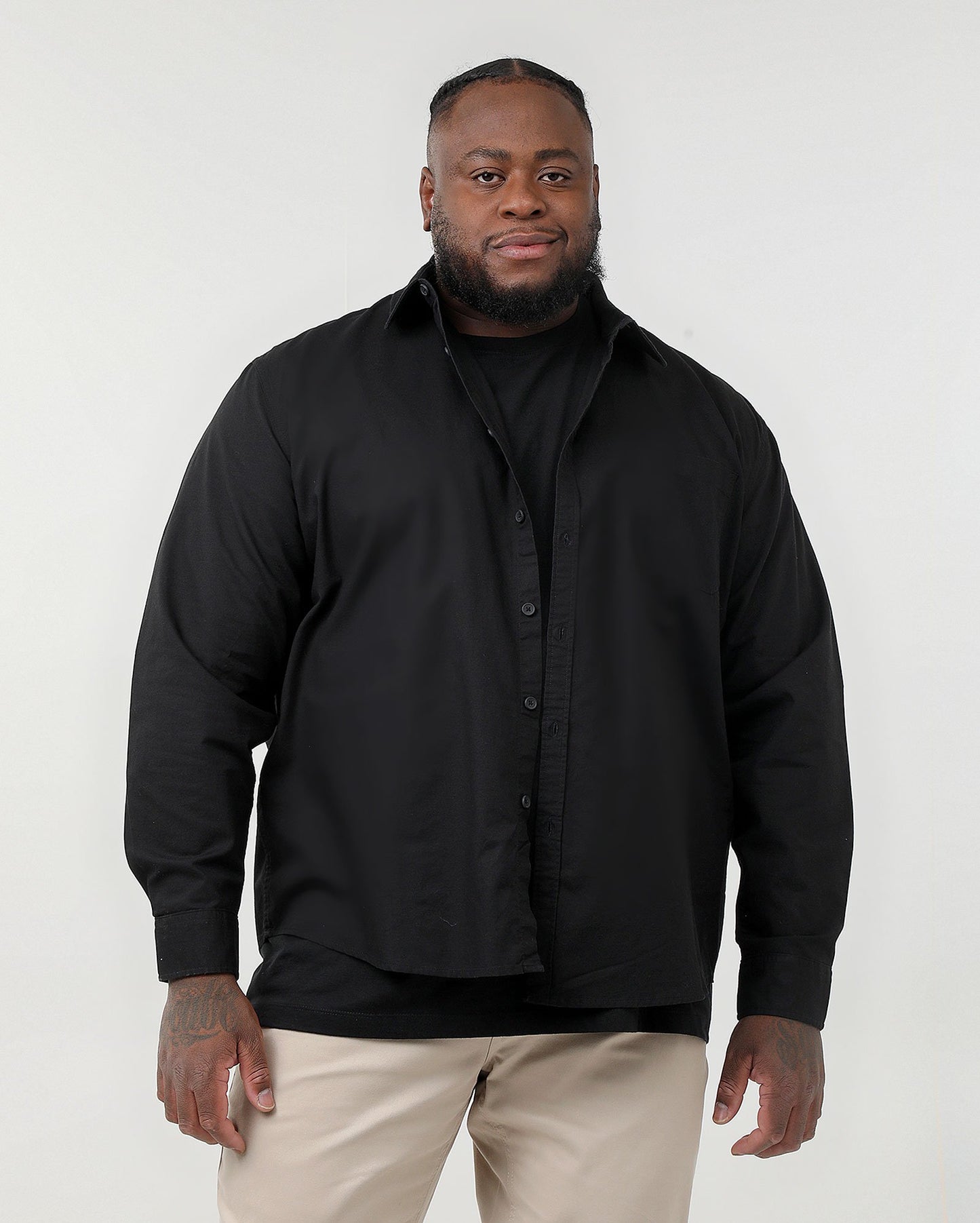 Camisa Masculina Plus Size de Manga Longa com Bolso - Preta | Original Plus da Riachuelo