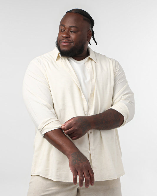 Camisa Masculina Plus Size em Viscolinen Bege Claro - Original Plus da Riachuelo