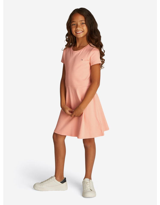 Vestido de saia rosa essencial para meninas