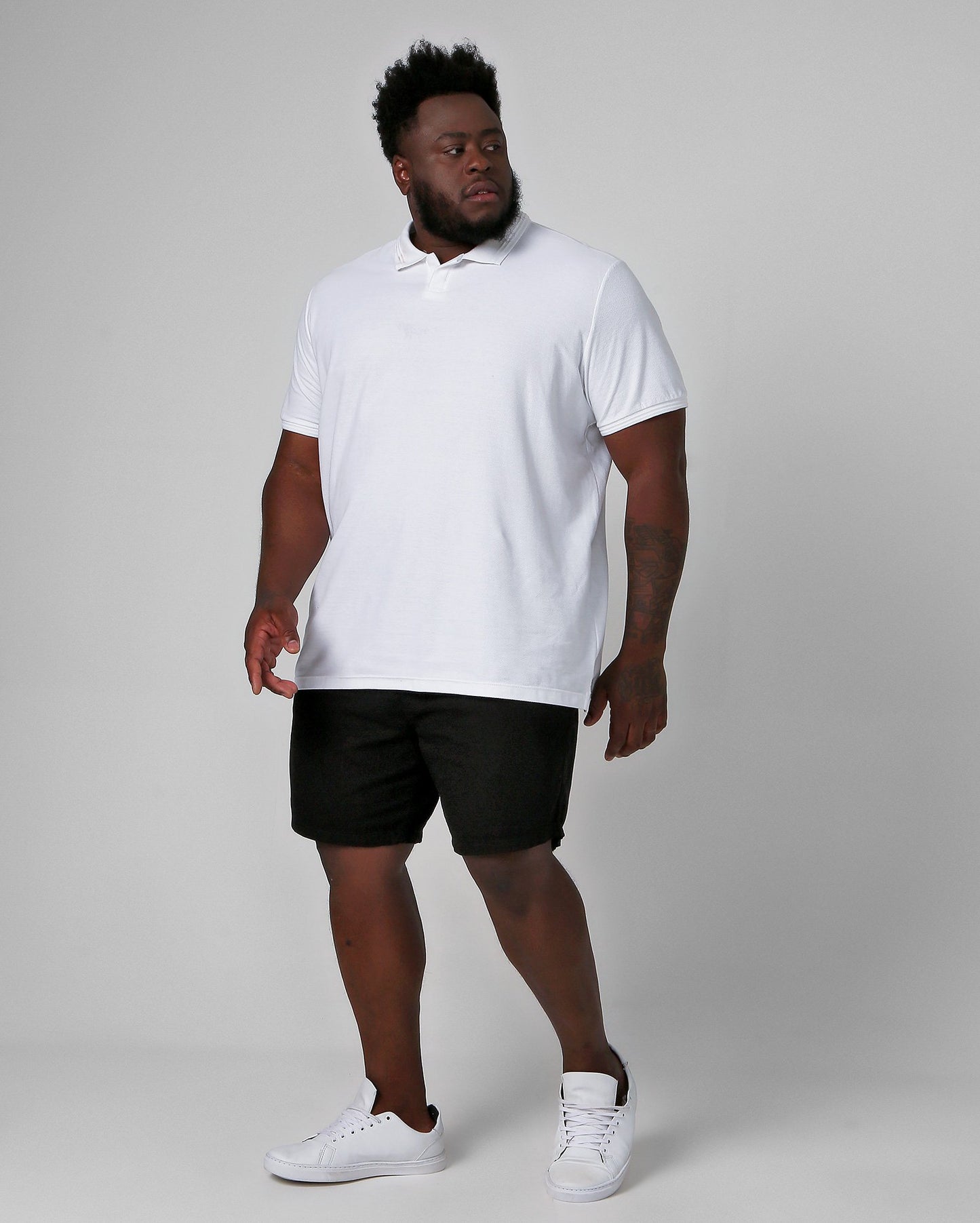 Bermuda preta com cordão para homens de tamanho grande - Allman By Riachuelo