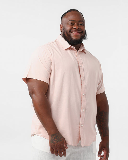 Camisa masculina de linho macio plus size em rosa claro - Original Plus da Riachuelo