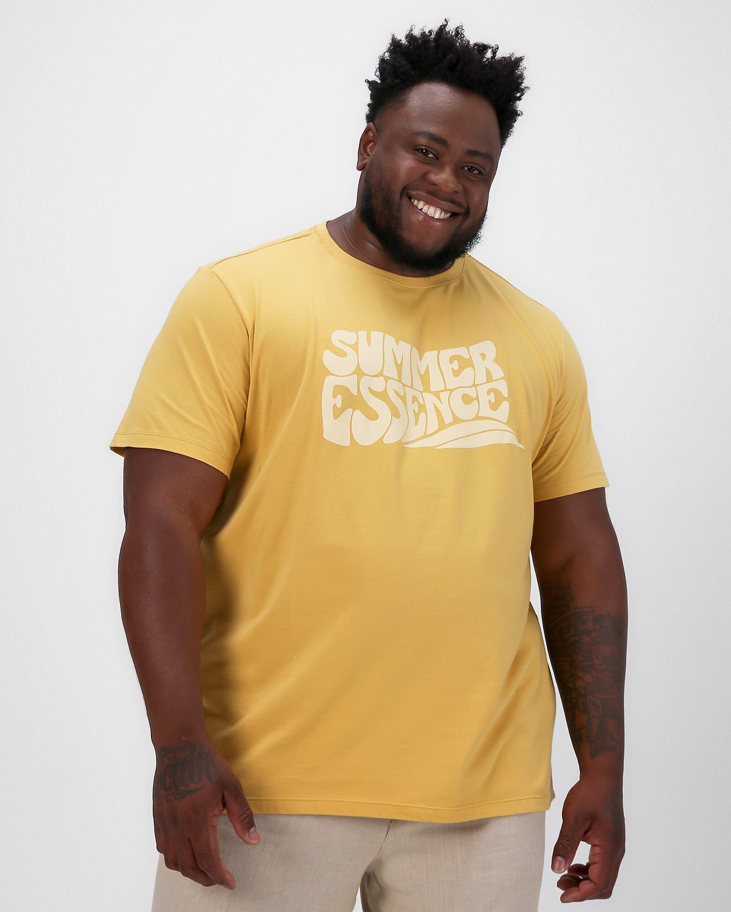 Camiseta masculina plus size amarela Summer Essence | Allman by Riachuelo