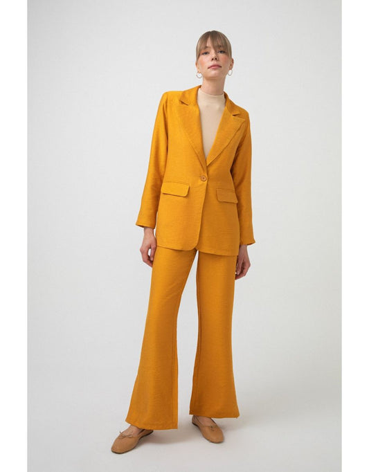 Pantaloni basic con spacco laterale