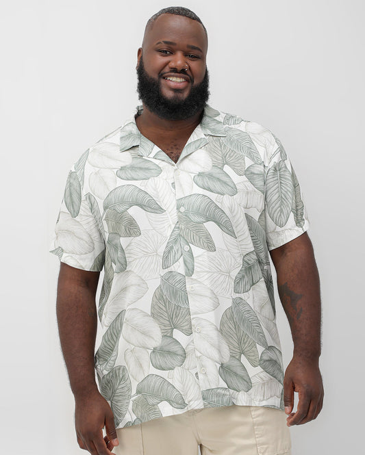 Camisa masculina plus size com estampa de folhas brancas - Allman By Riachuelo