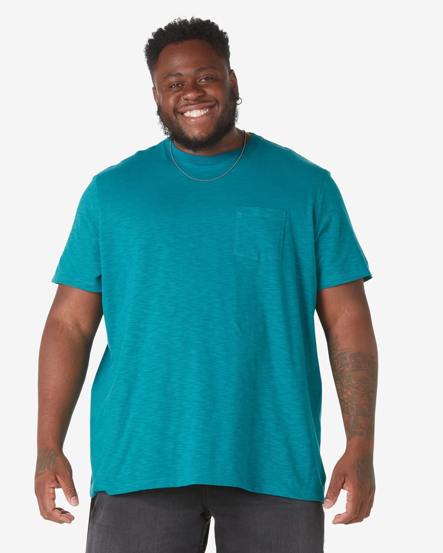 Camiseta Plus Size Masculina de Manga Curta com Bolso em Malha Devorê Verde - Allman by Riachuelo