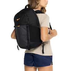Mochila de moda versátil para cualquier ocasión