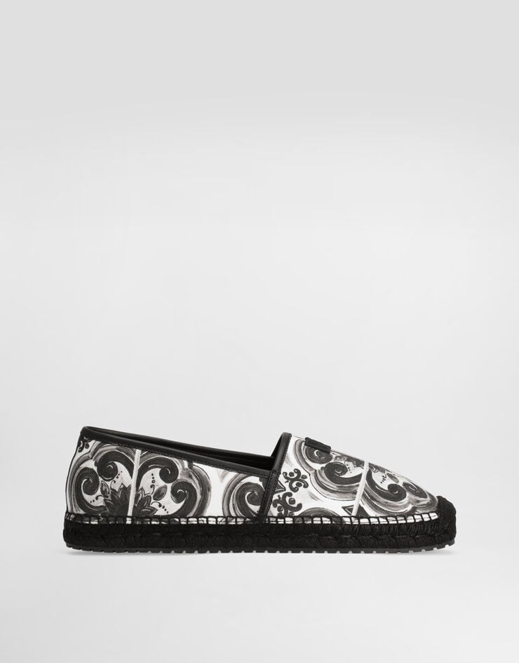 Alpargatas de lona con estampado de conchas