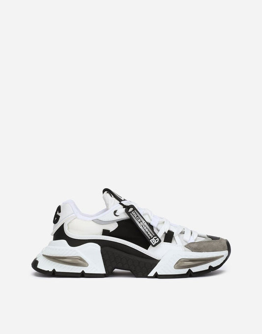 Sneakers Airmaster realizzate con materiali misti